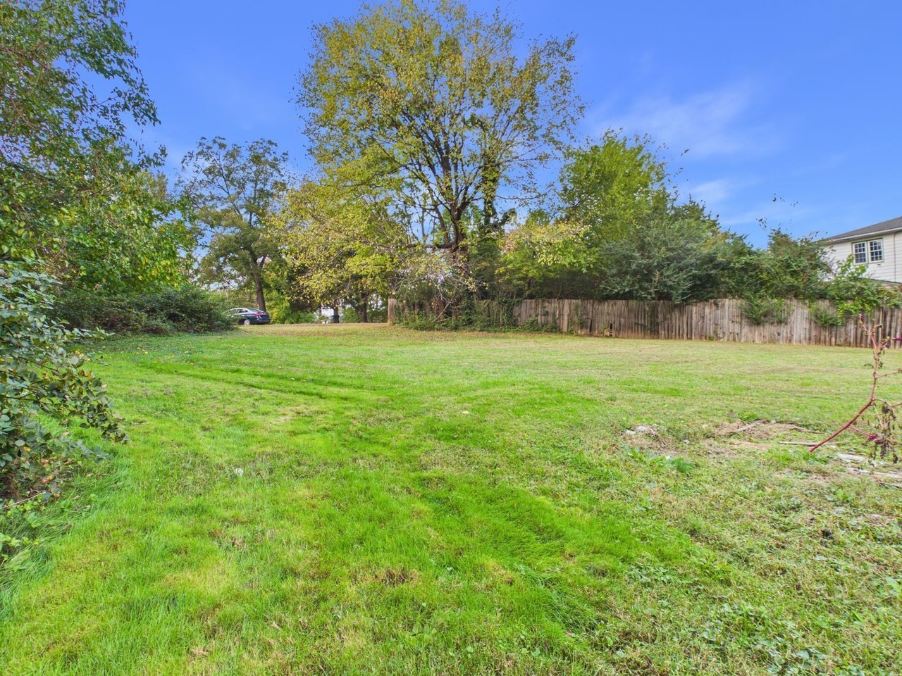 4106 Stella Ct - Photo 3 of 4