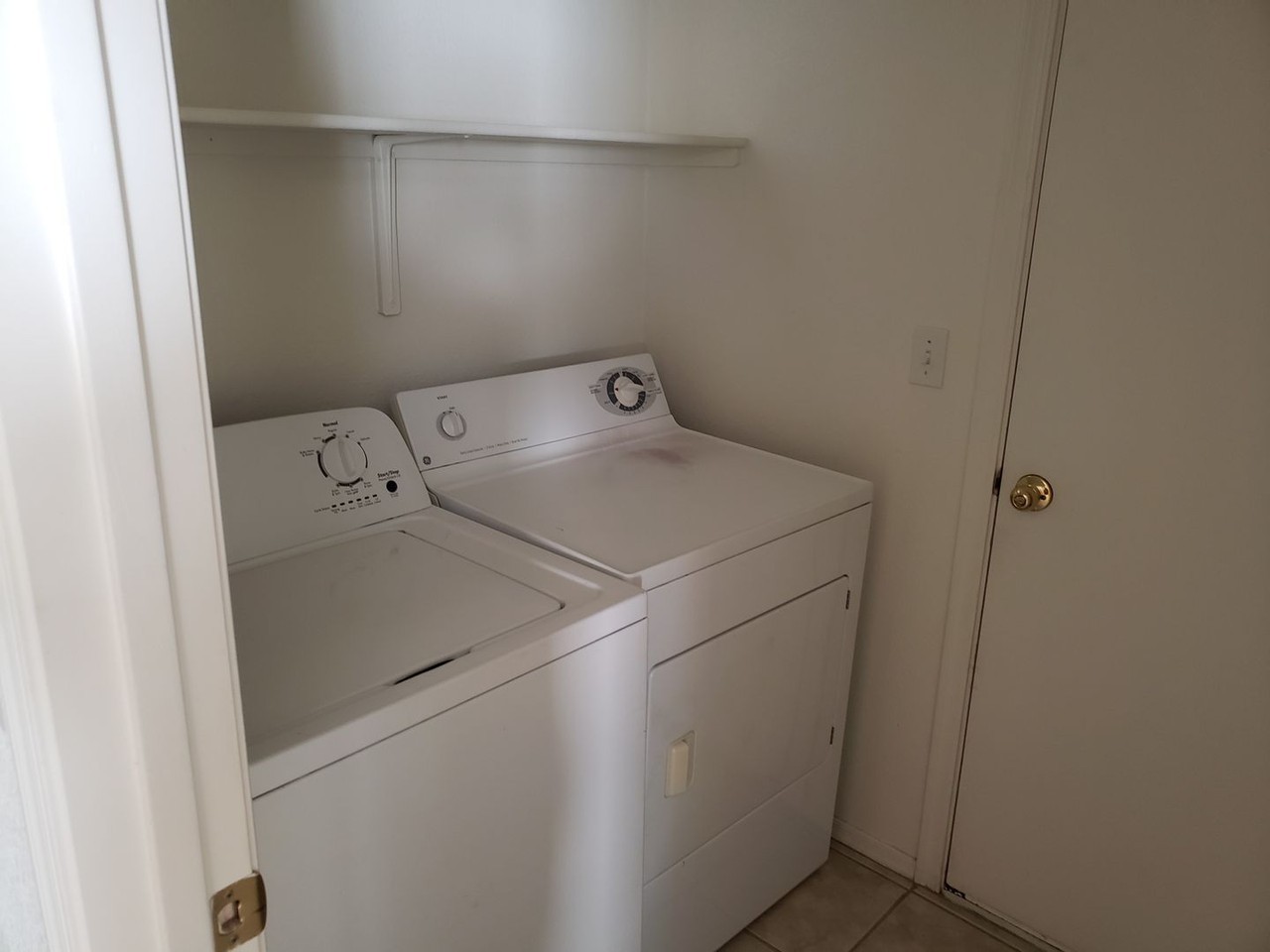 7334 E Cross Ridge Pl - Photo 4 of 12