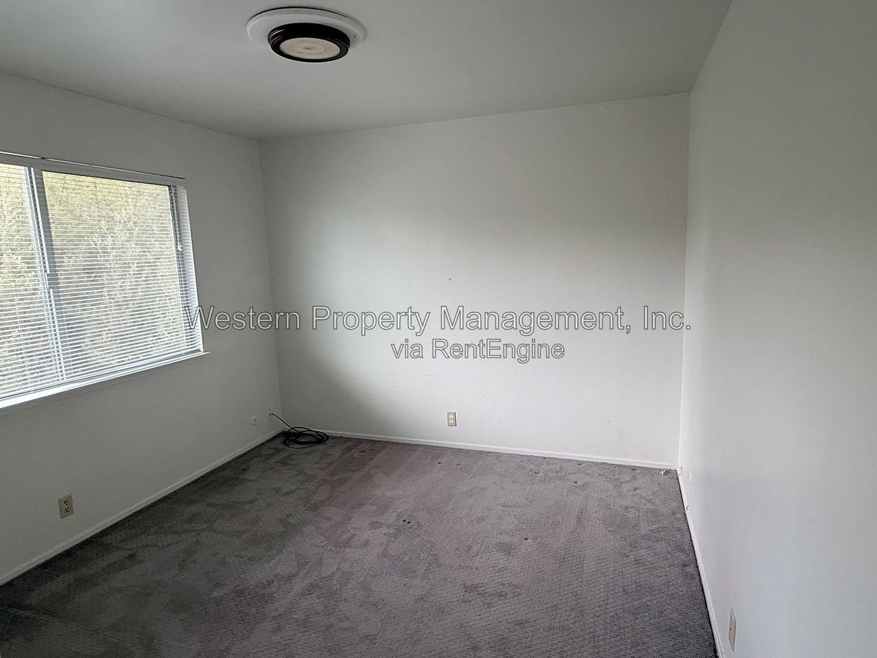 600 Cabrillo Park Ct #9 - Photo 3 of 7