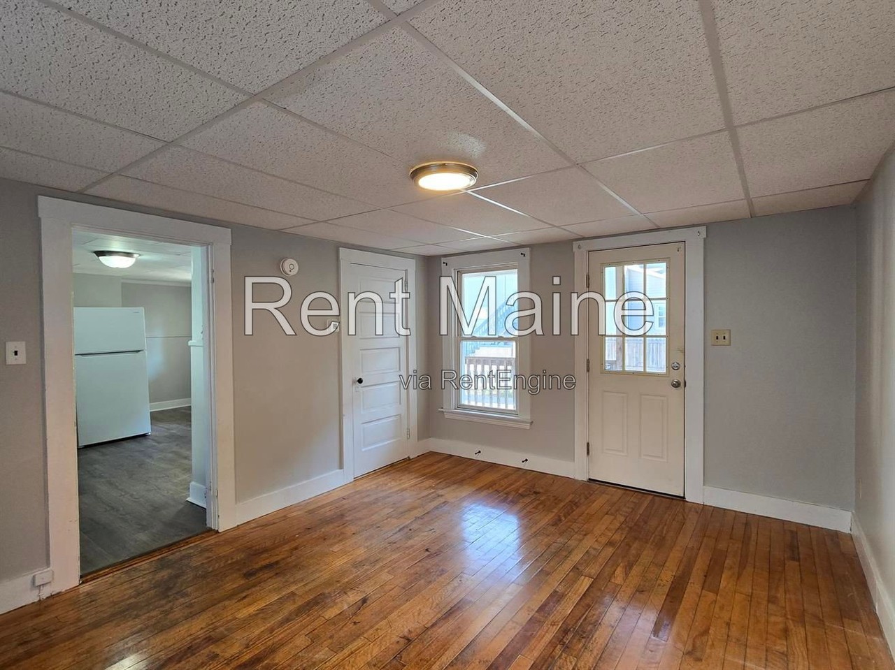 302 Turner St #1R - Photo 3 of 11