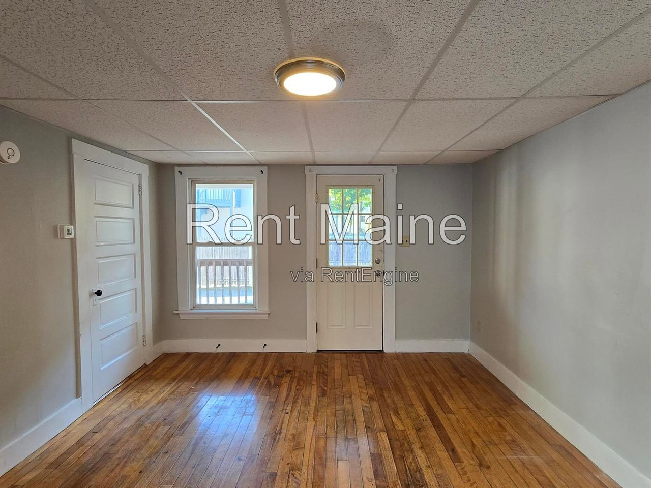 302 Turner St #1R - Photo 4 of 11