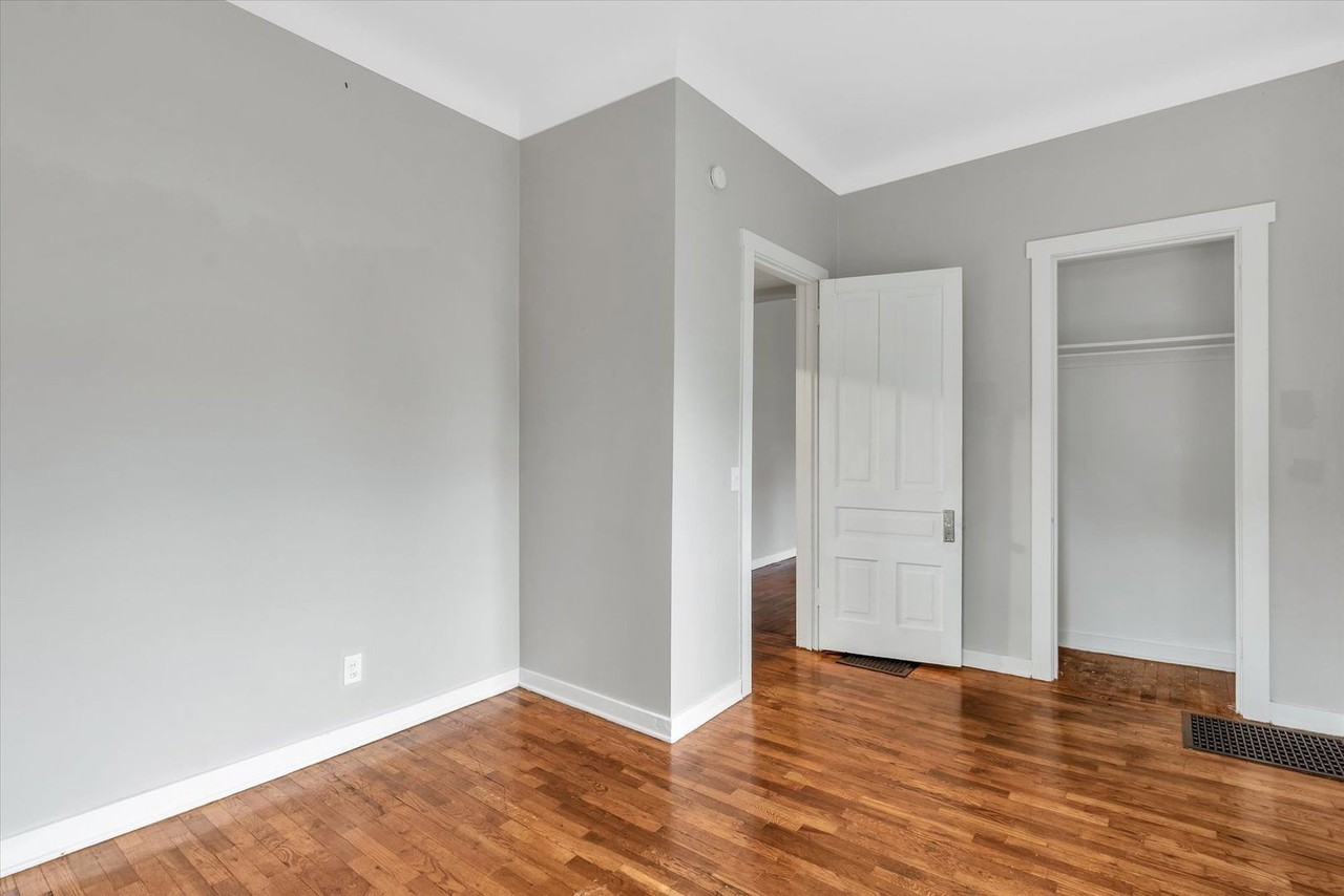 809 W Cedar St #1 - Photo 6 of 16