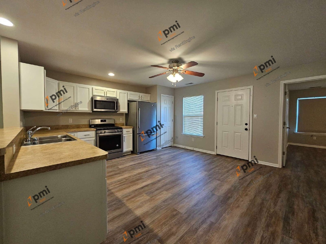 536 W 85th Dr - Photo 6 of 23