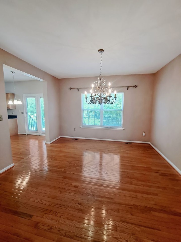 10602 Quillback St - Photo 5 of 33