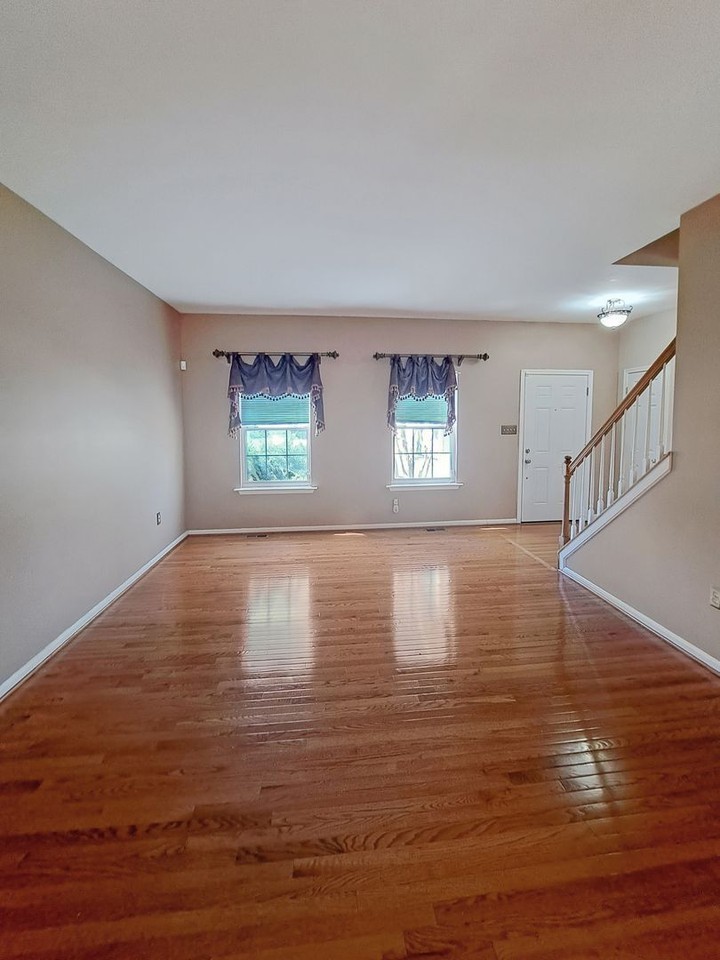10602 Quillback St - Photo 7 of 33