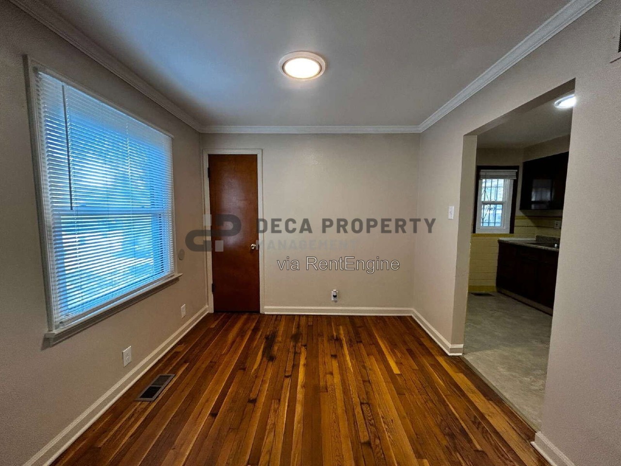 1412 Ballard Dr - Photo 4 of 15