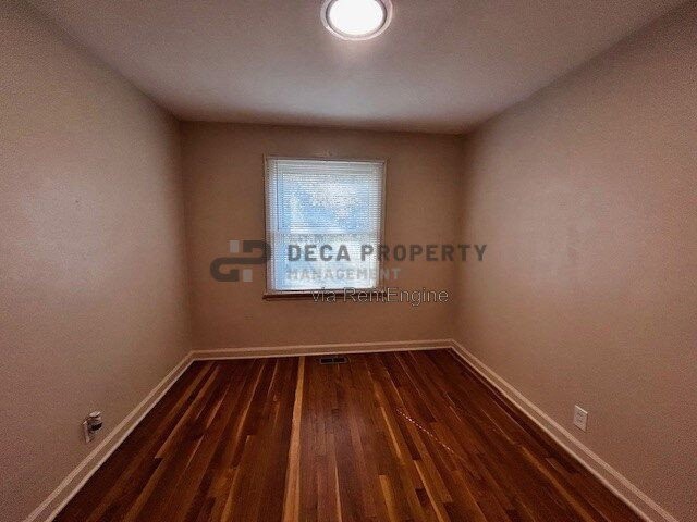 1412 Ballard Dr - Photo 6 of 15