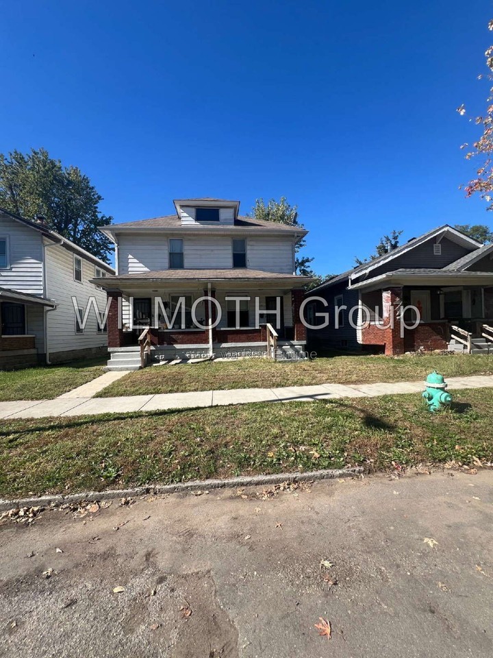 44 N Euclid Ave