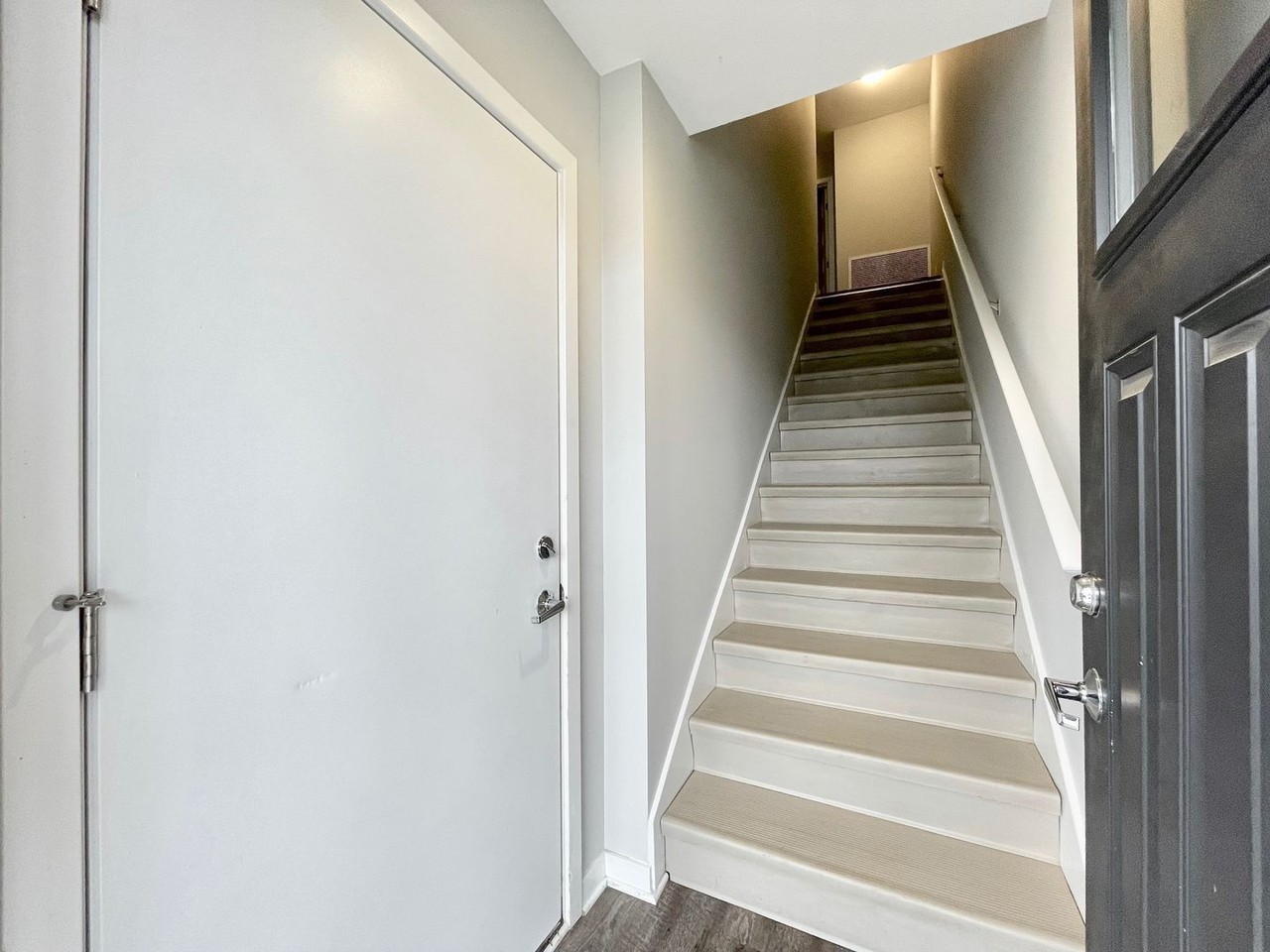 303 Baldwin St #H6 - Photo 2 of 35