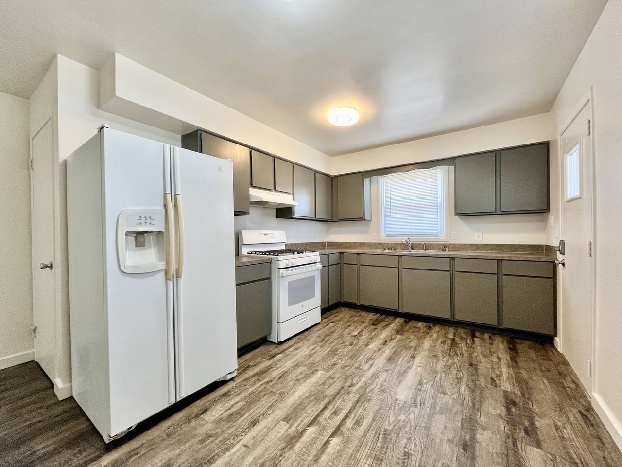 489 84th St Sw - Photo 5 of 16