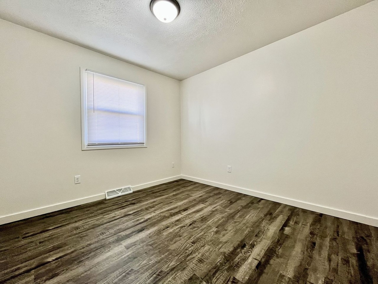 489 84th St Sw - Photo 7 of 16