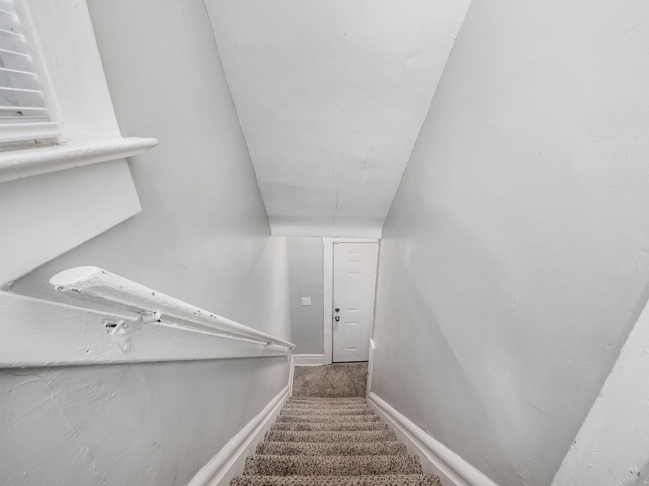 126 1/2 E 6th Ave - Photo 5 of 20