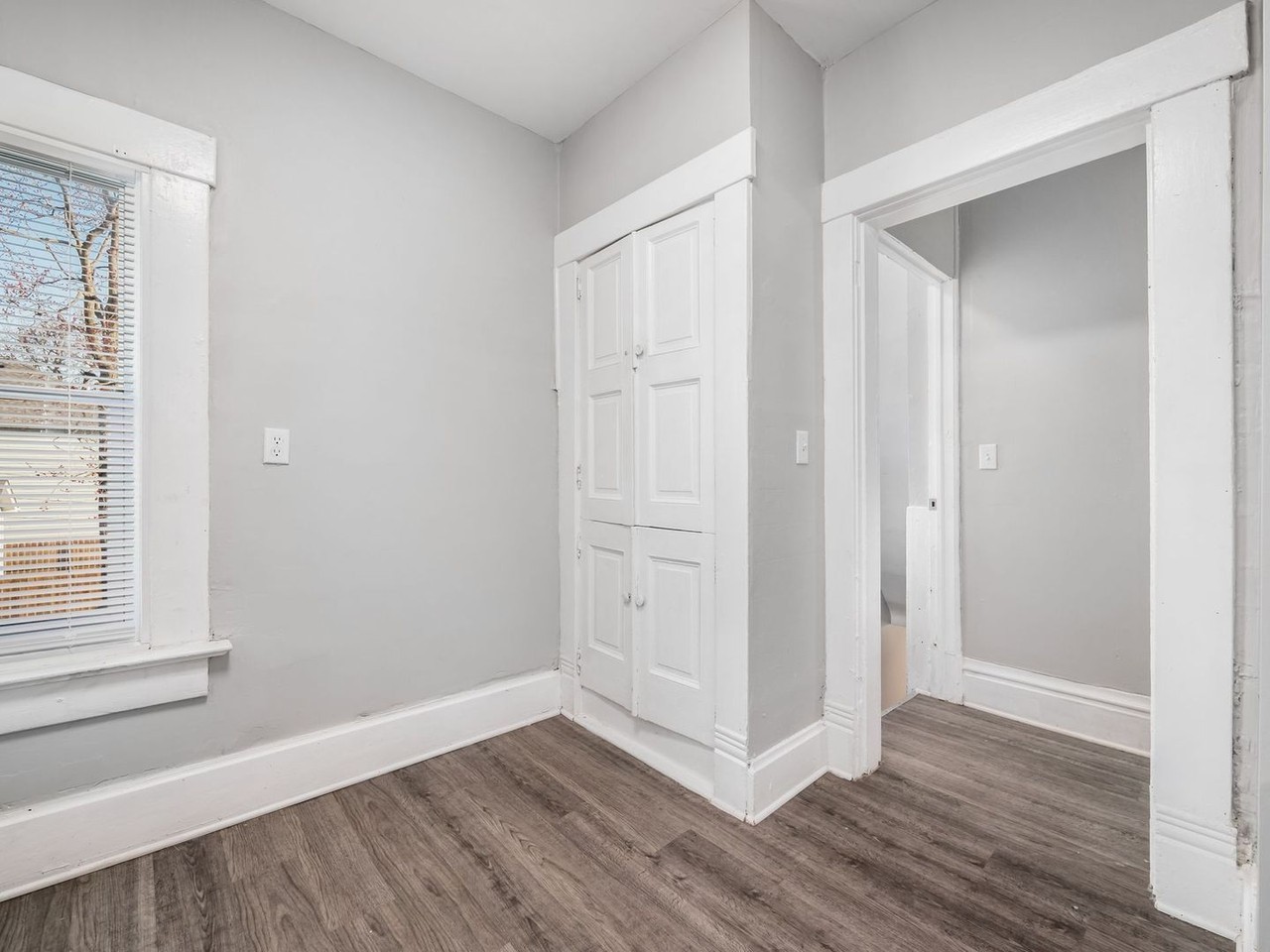 126 1/2 E 6th Ave - Photo 7 of 20