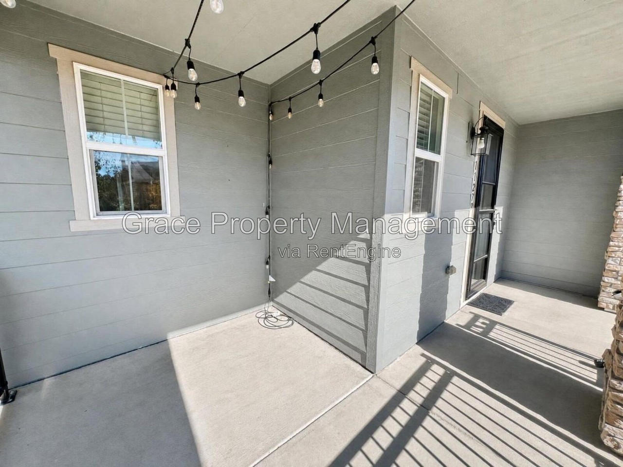 11279 E 25th Dr - Photo 2 of 29