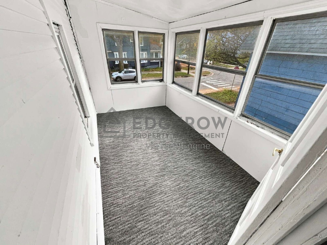 1237 North Ave Ne #2 - Photo 3 of 4