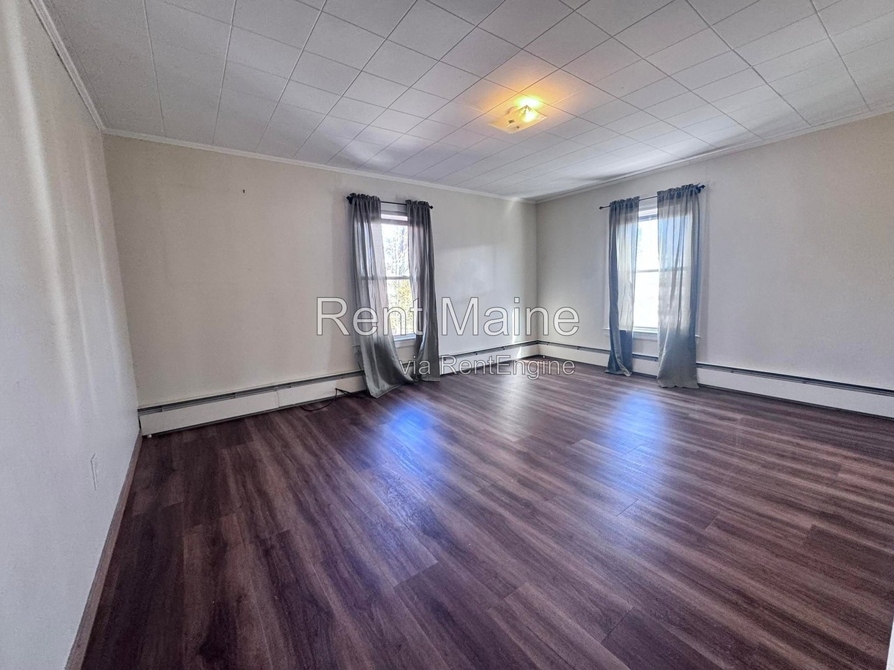 28 Lawrence Ave #5 - Photo 5 of 8