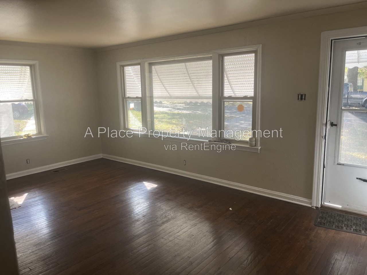 7521 Mallard Dr - Photo 6 of 23