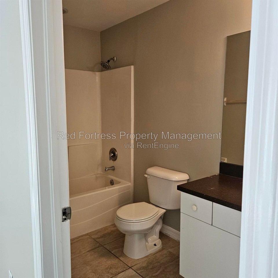429 Piper Ave - Photo 6 of 10