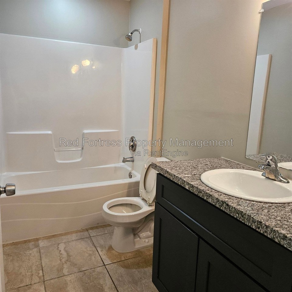 429 Piper Ave - Photo 7 of 10