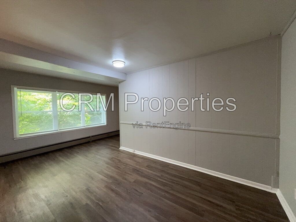 6114 Hillside Ave #05 - Photo 6 of 20