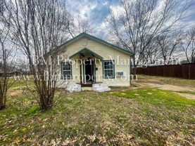 202 E Vanstons St - Photo 1 of 1