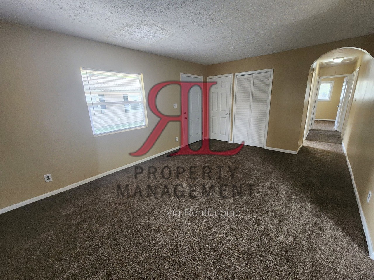 7369 Wollam Ave - Photo 4 of 35