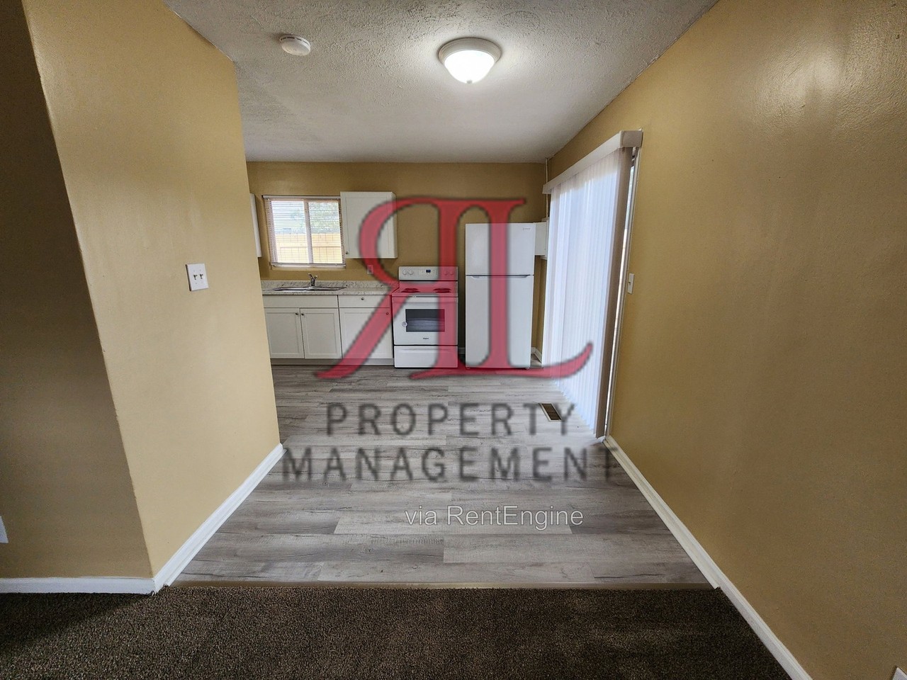 7369 Wollam Ave - Photo 7 of 35