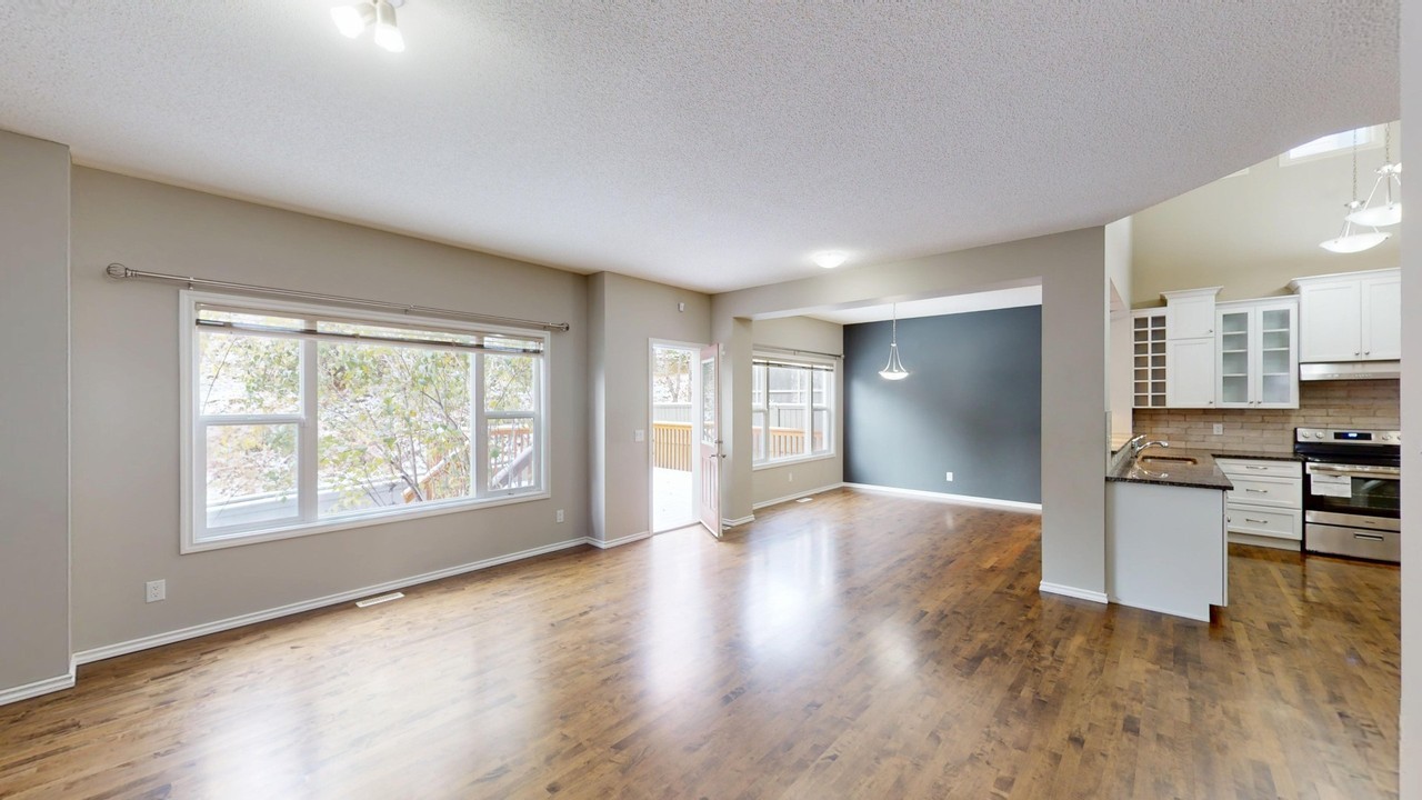 251 St Moritz Dr Sw - Photo 3 of 28