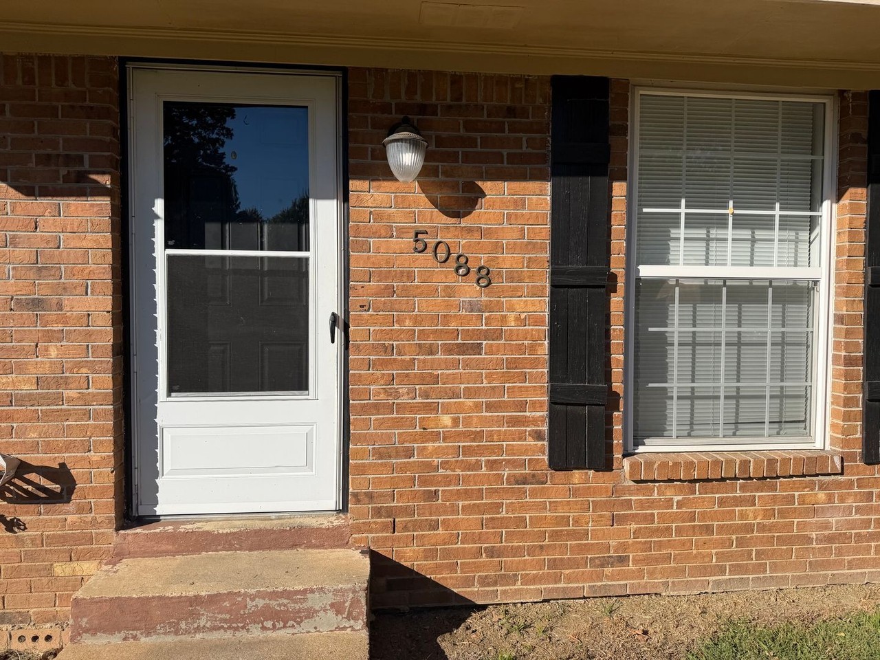 5088 Gray Dr - Photo 2 of 14
