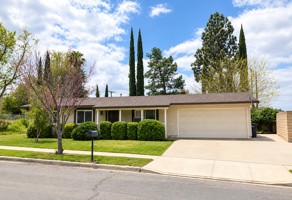 featured image of 977 Planetree Ave