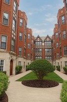 featured image of 1651 W Touhy Ave #1