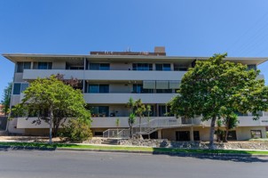 featured image of 8040 W 83rd St
