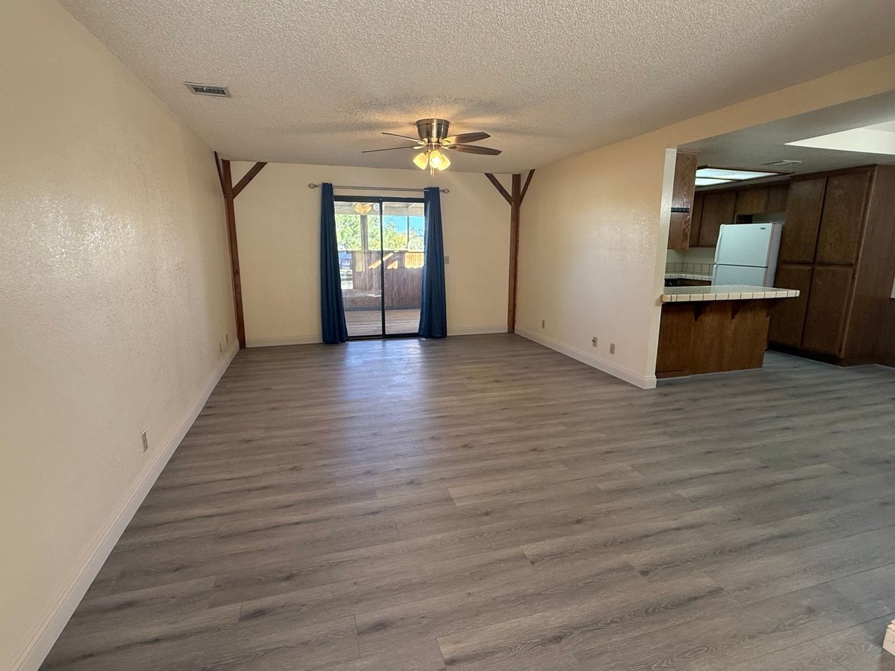 12755 Kewanna Rd - Photo 3 of 49