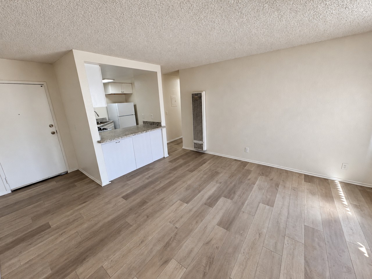 22 Dakota Dr #C - Photo 4 of 18
