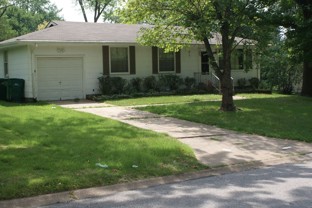 9940 Hayward Dr - Photo 1 of 1