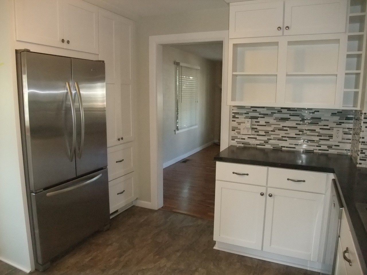 2037 16th Ave Sw - Photo 3 of 16