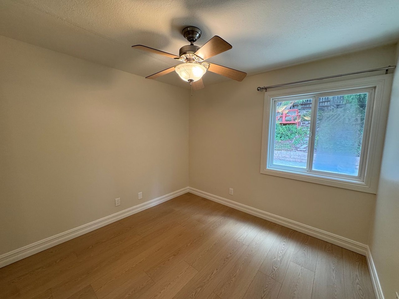 1545 Burning Tree Dr - Photo 6 of 17