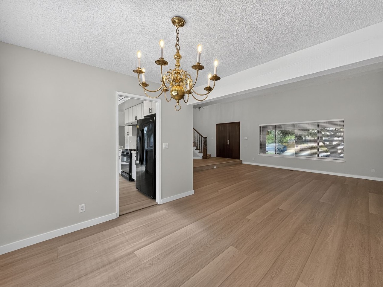 3357 Worth Ct - Photo 7 of 50