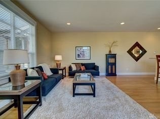 919 Ne 70th St #B - Photo 4 of 10