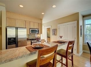 919 Ne 70th St #B - Photo 6 of 10