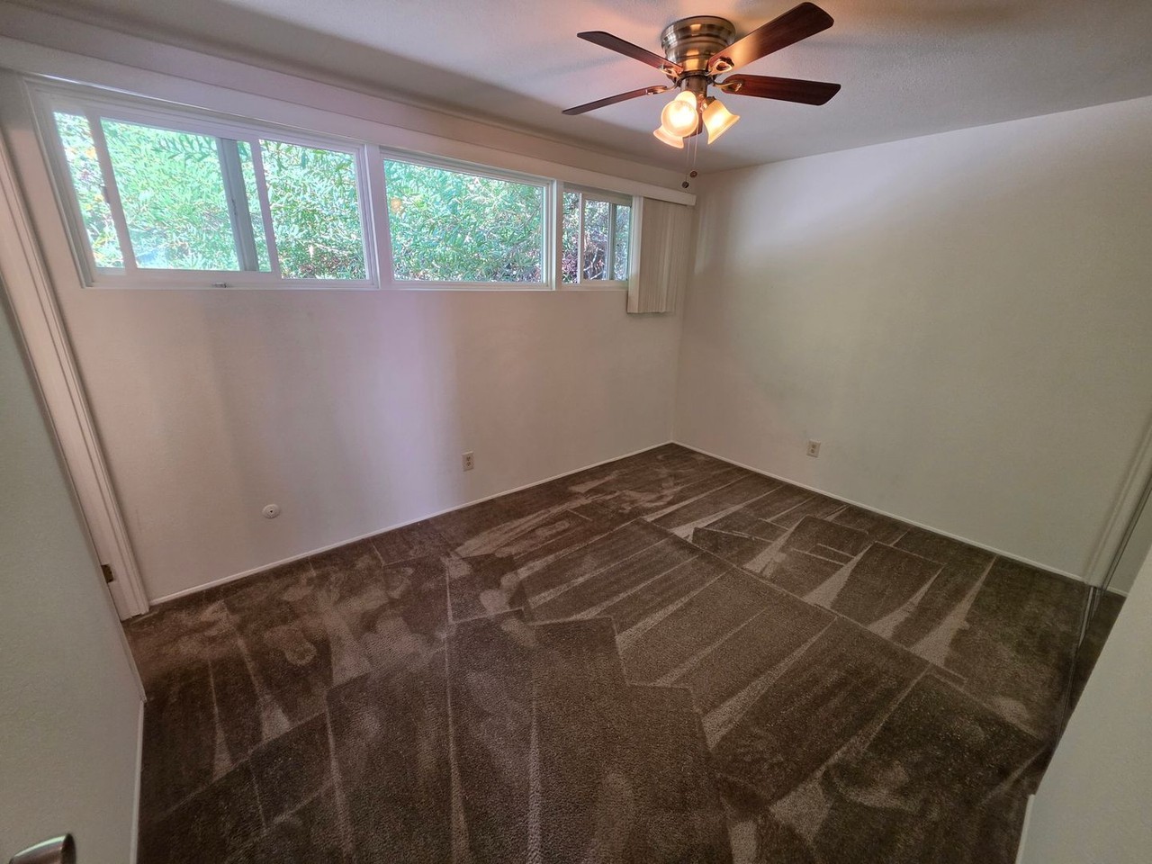 3372 Marlesta Dr - Photo 7 of 19
