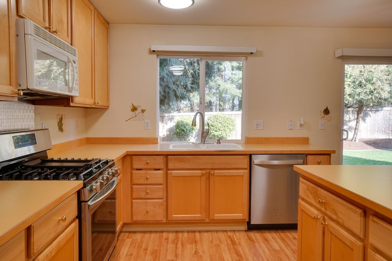 26230 235th Ave Se - Photo 5 of 23