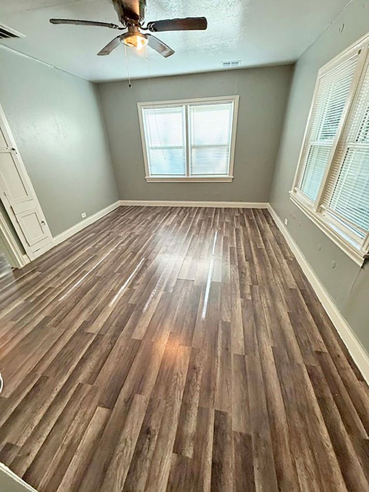610 Harvey St - Photo 2 of 20