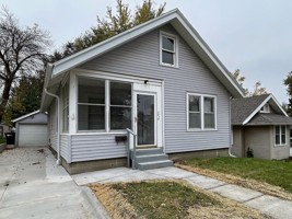 featured image of 2914 N 49th Ave