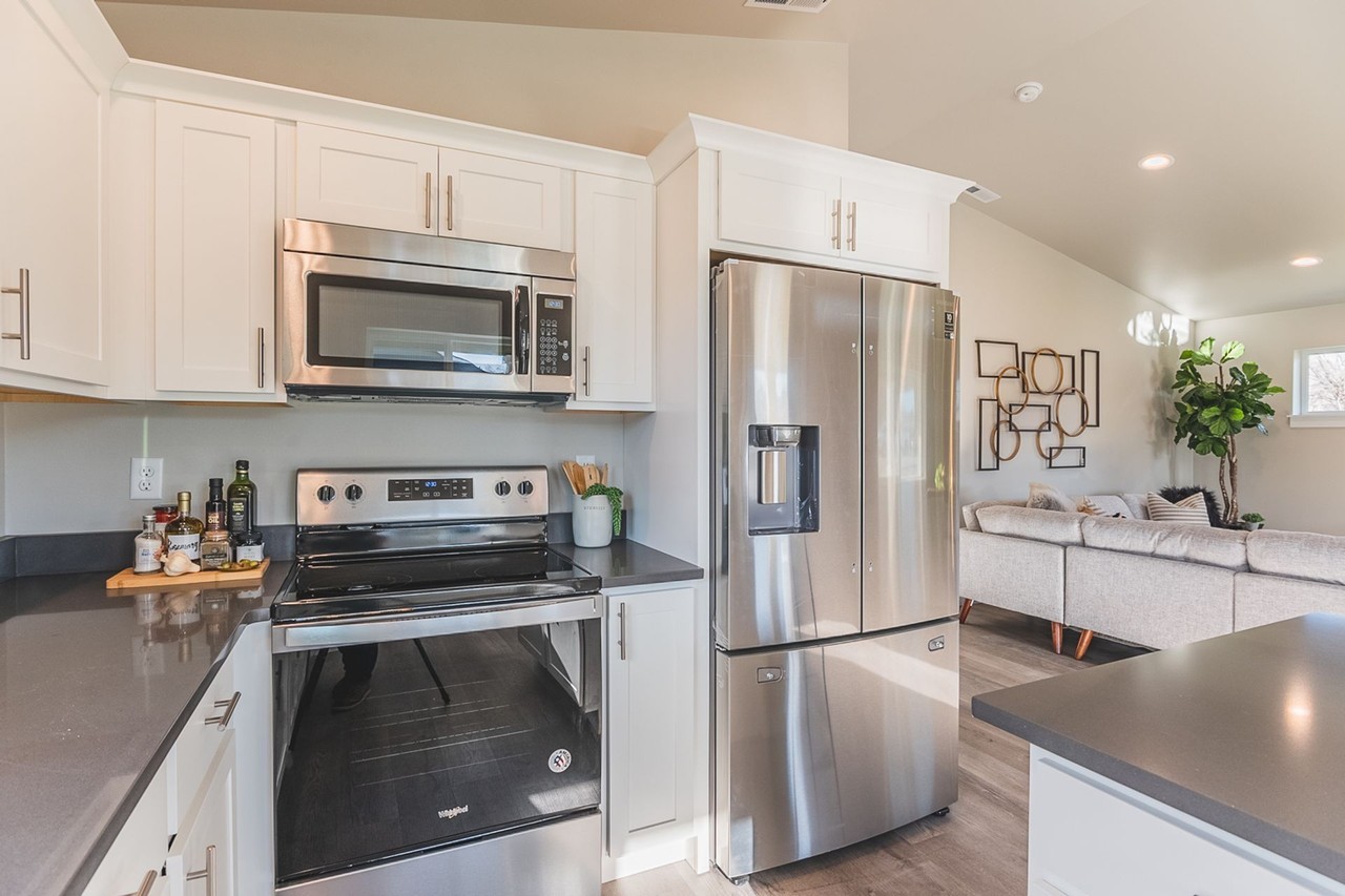 9th Ave Villas - Photo 5 of 46