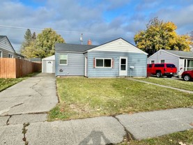 1307 E Bismark Ave - Photo 1 of 1