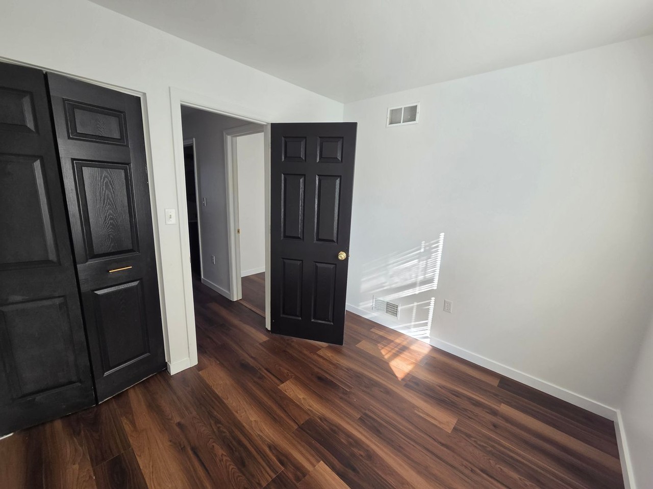 2210 Olde Meadow Ct - Photo 3 of 13