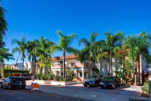 featured image of 4168 44th St #8