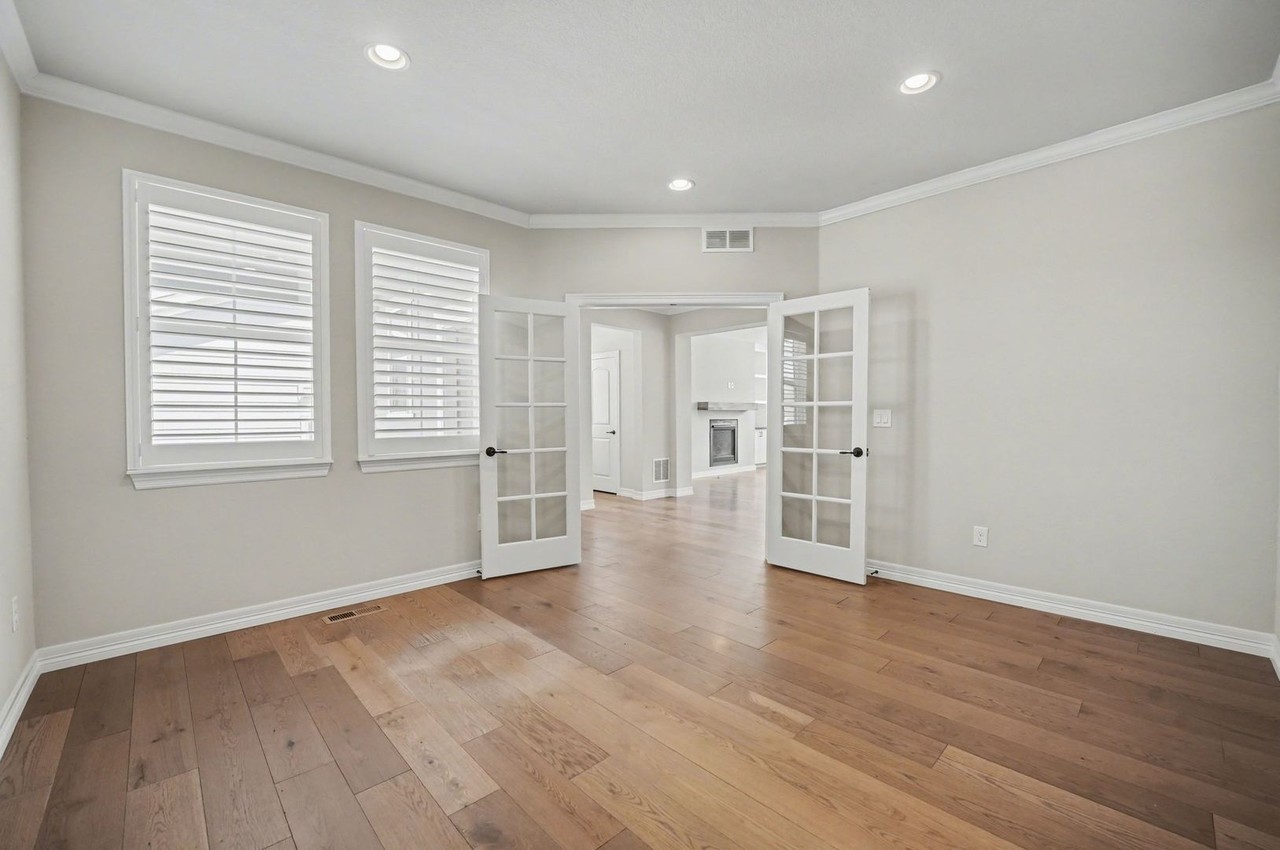 17880 W 95th Pl - Photo 2 of 43