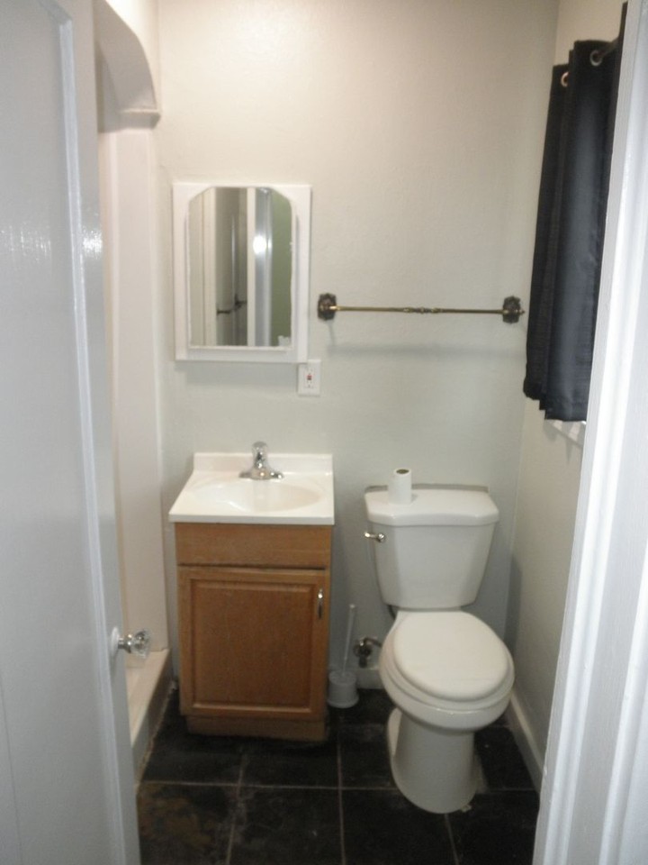 1116 3rd St Nw - Photo 6 of 10